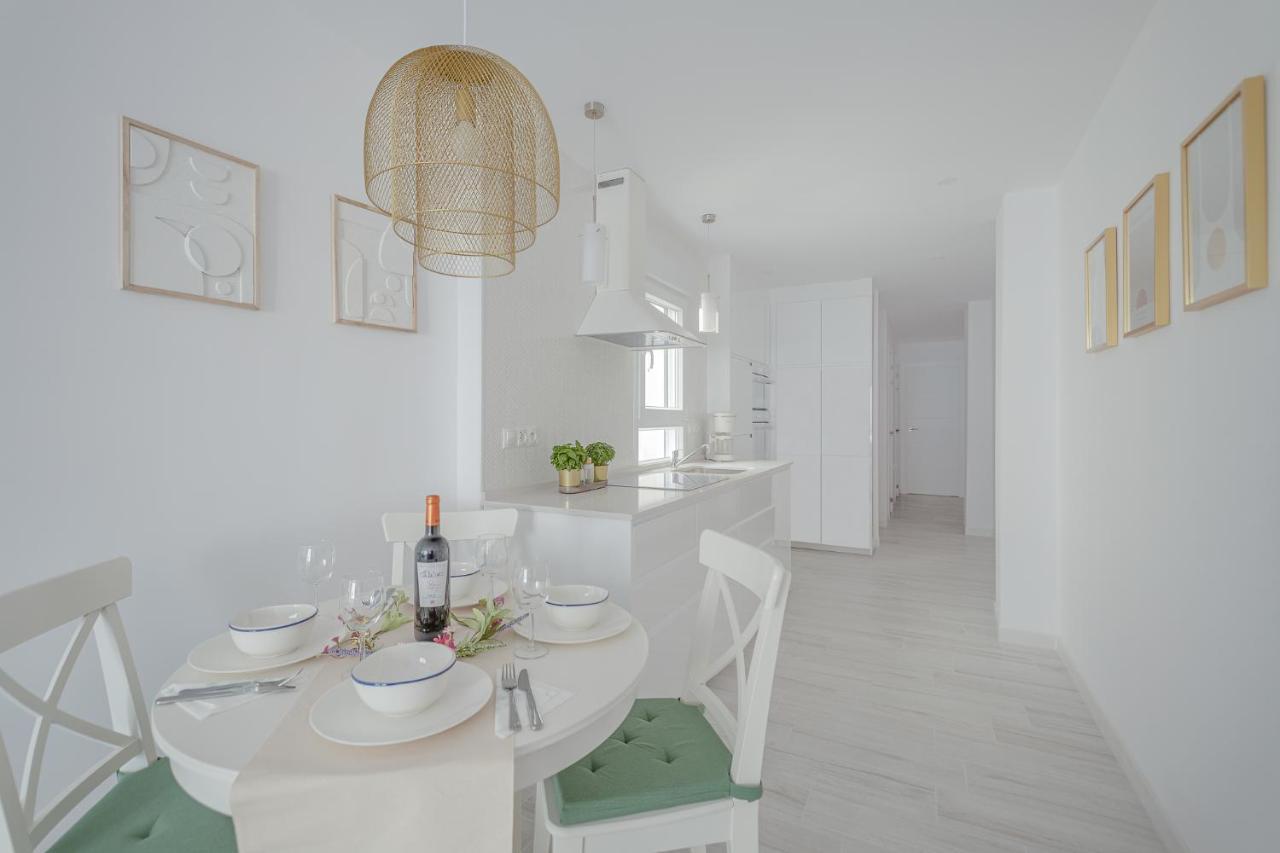 Stay In Torrevieja Cozy City & Sea ภายนอก รูปภาพ
